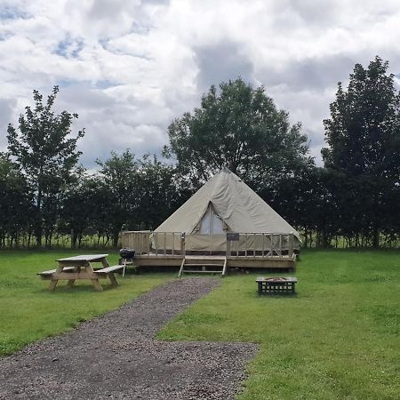 Swanns Bridge Glamping Hotel Limavady Buitenkant foto